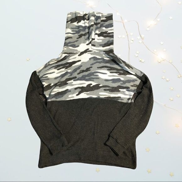 7th ray Grey Cowl Neck Sweater - Picture 8 of 10